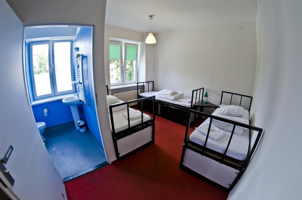 Wilson Hostel Warszawa الغرفة الصورة